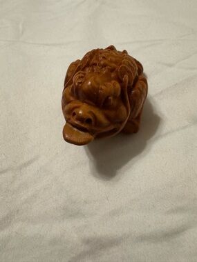 Money Toad Wood Figure